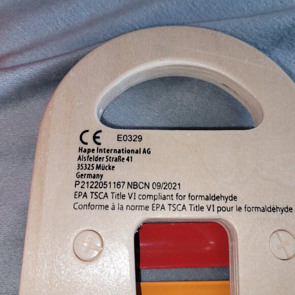 Hape Pound and Tap Bench and Xylophone 30th Anniversary Edition - Picture 3 of 4